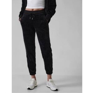 Athleta Double Cozy Karma Joggers Black Size Medium